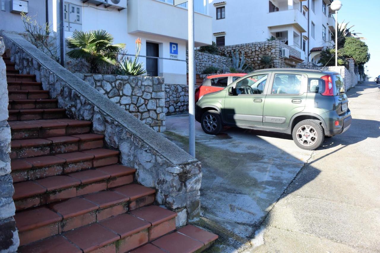 70 Sq M Apartment At Saint Martin'S Harbour Mali Lošinj Quarto foto